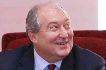 Armen Sarkissian met with intelligentsia